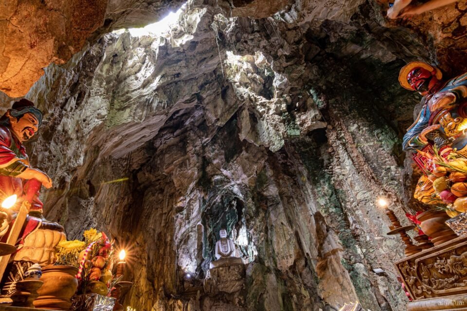 Tham quan Ngũ Hành Sơn và Chùa Linh Ứng